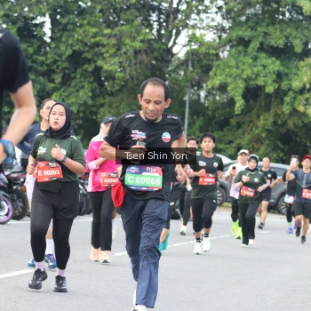 Runner Photo 3850598
