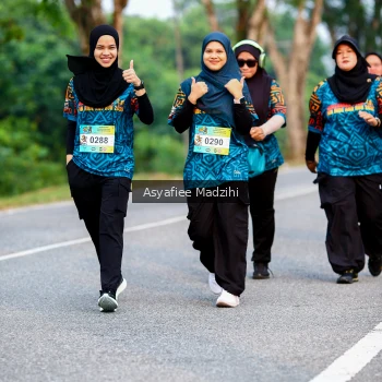 Runner Photo 3850620