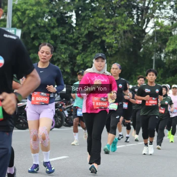 Runner Photo 3850633