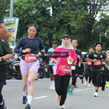 Runner Photo 3850645