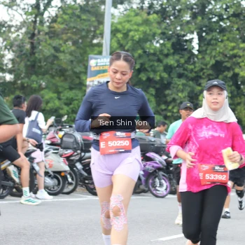 Runner Photo 3850679