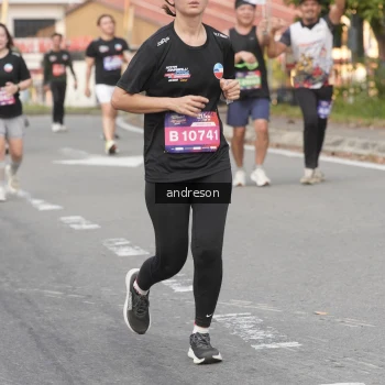 Runner Photo 3850683