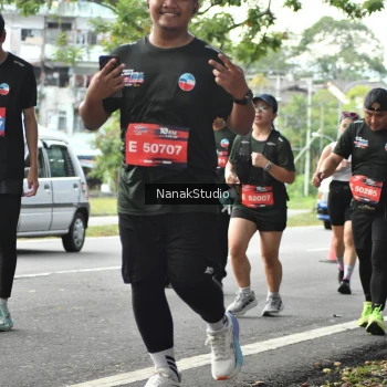 Runner Photo 3850692
