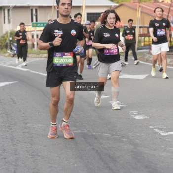 Runner Photo 3850740