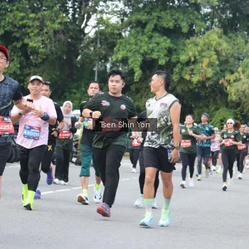 Runner Photo 3850757