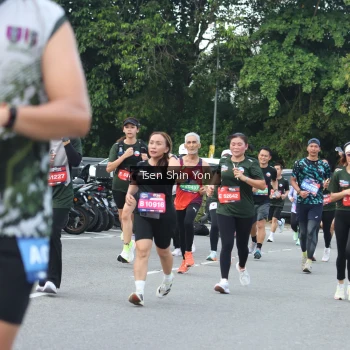 Runner Photo 3850890