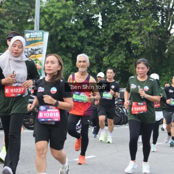 Runner Photo 3850936