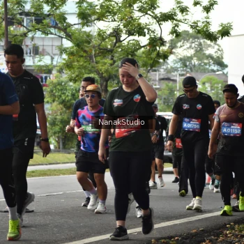 Runner Photo 3851000
