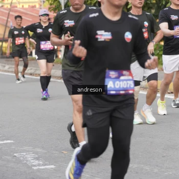 Runner Photo 3851043