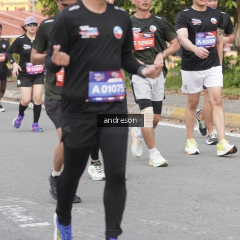 Runner Photo 3851080