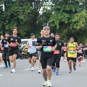 Runner Photo 3851101
