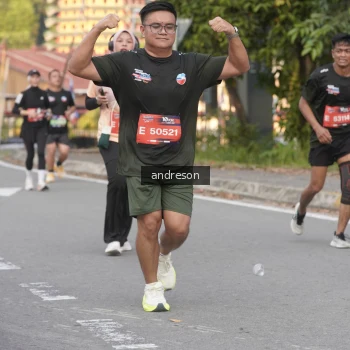 Runner Photo 3851197