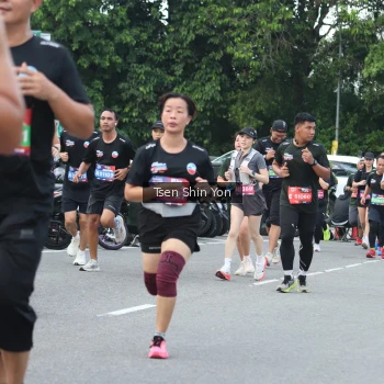 Runner Photo 3851272