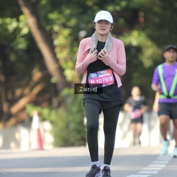 Runner Photo 3851372