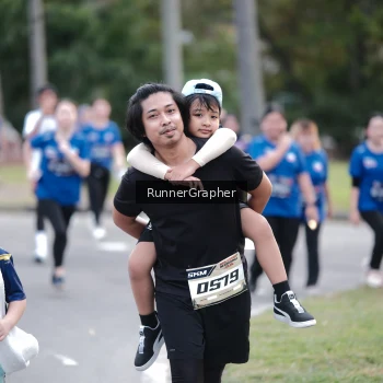 Runner Photo 3851446