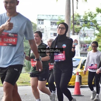 Runner Photo 3851499