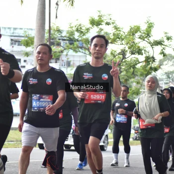 Runner Photo 3851564