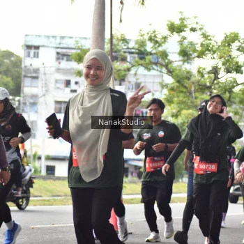 Runner Photo 3851593