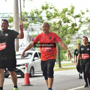 Runner Photo 3851666