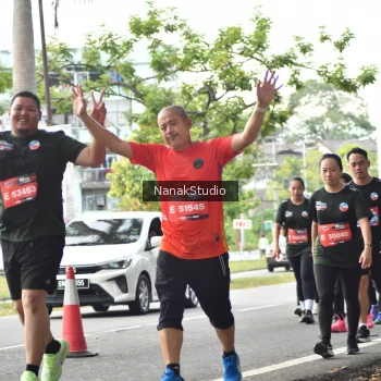 Runner Photo 3851685