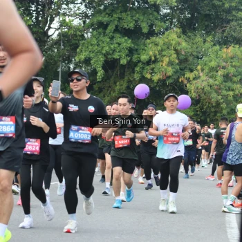Runner Photo 3851871