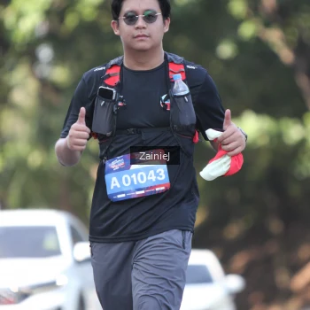 Runner Photo 3851875
