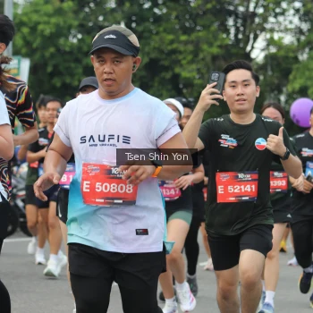 Runner Photo 3852012