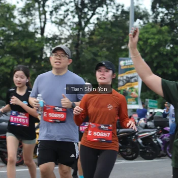 Runner Photo 3852231