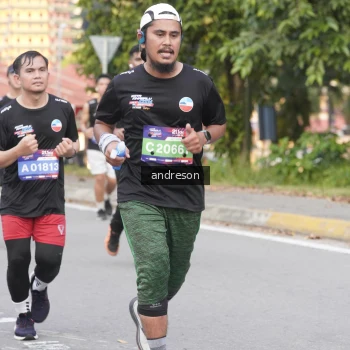 Runner Photo 3852266
