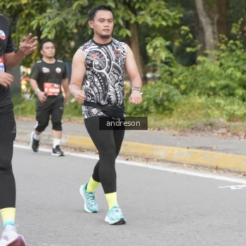 Runner Photo 3852296