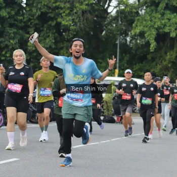 Runner Photo 3852436