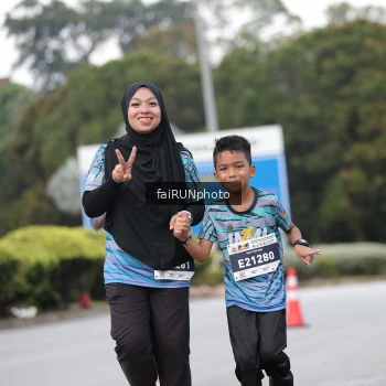 Runner Photo 3852608