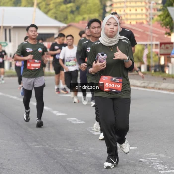 Runner Photo 3852613