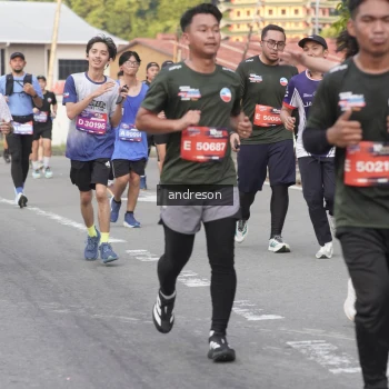 Runner Photo 3852671