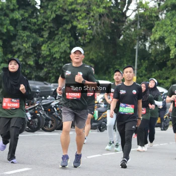 Runner Photo 3852709