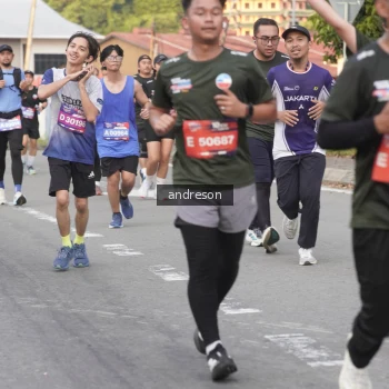 Runner Photo 3852718