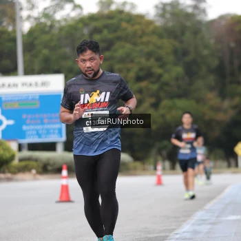 Runner Photo 3852751