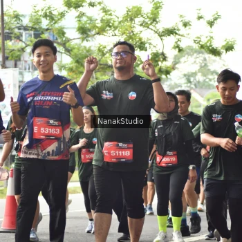 Runner Photo 3852780