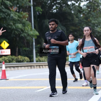 Runner Photo 3852795