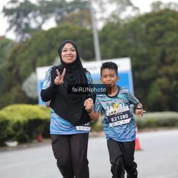 Runner Photo 3852822