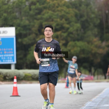 Runner Photo 3852876