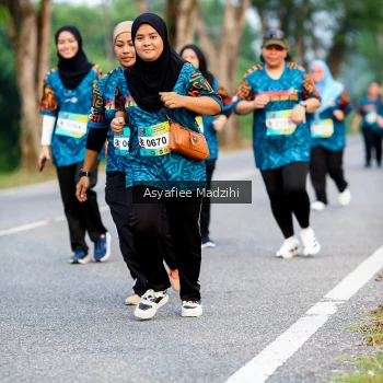 Runner Photo 3852915