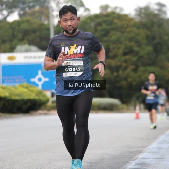 Runner Photo 3852996