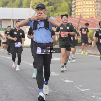 Runner Photo 3853170