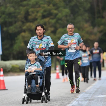 Runner Photo 3853373