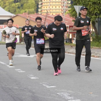 Runner Photo 3853397