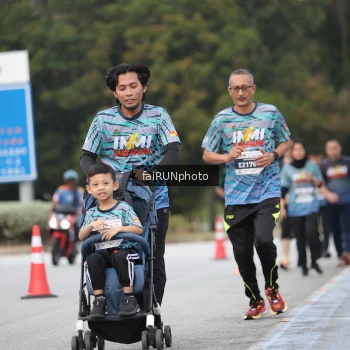 Runner Photo 3853431