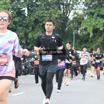 Runner Photo 3853522