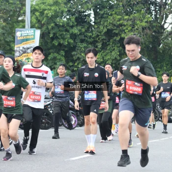 Runner Photo 3853613