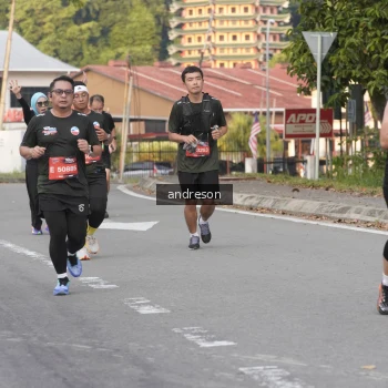 Runner Photo 3853626